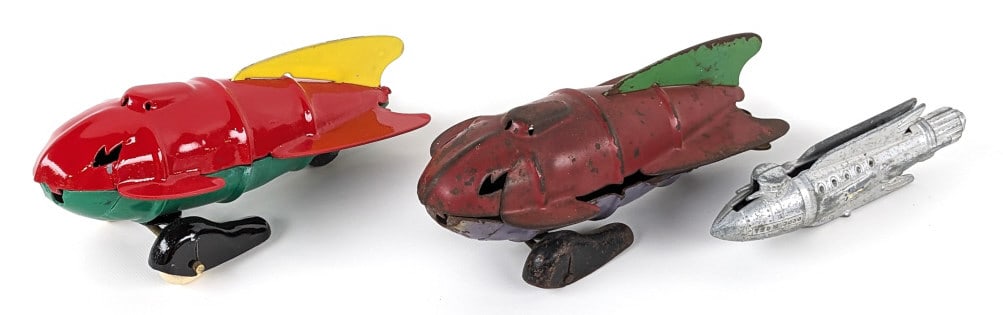 Wyandotte Buck Rogers Ship & Tootsietoy Spaceship (1 of 13)