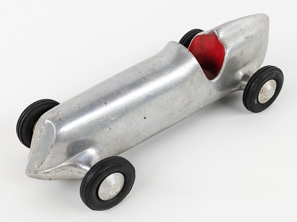 Vintage Cast Aluminum Indy Style Racer (1 of 8)
