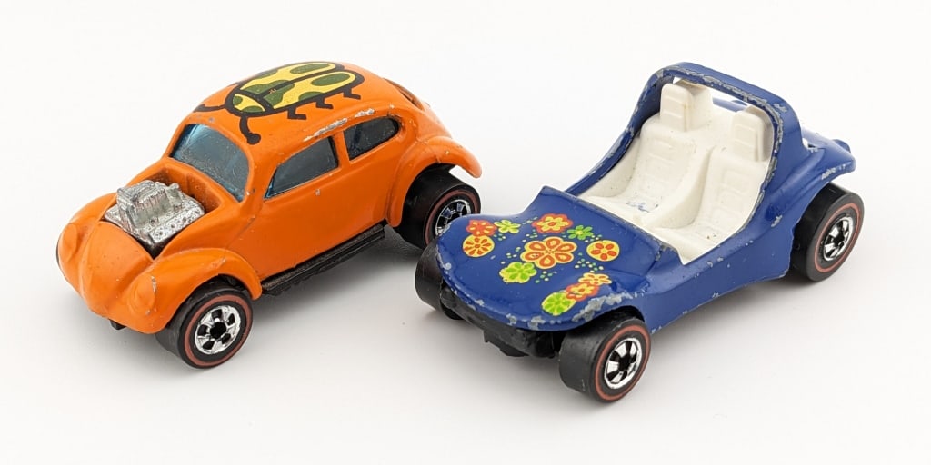 2) Hot Wheels Redline Volkswagen & Dune Daddy (1 of 13)