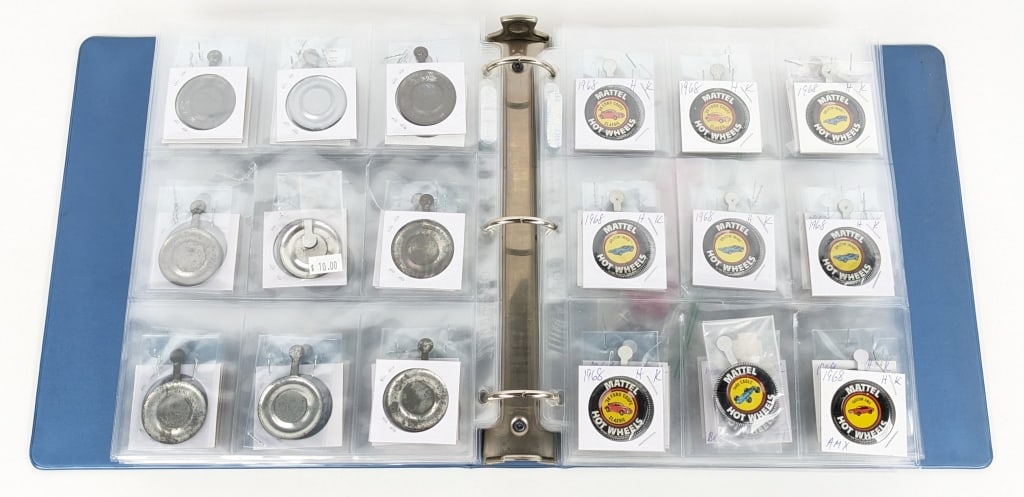 (158) Hot Wheels Redline Era Buttons (1 of 20)