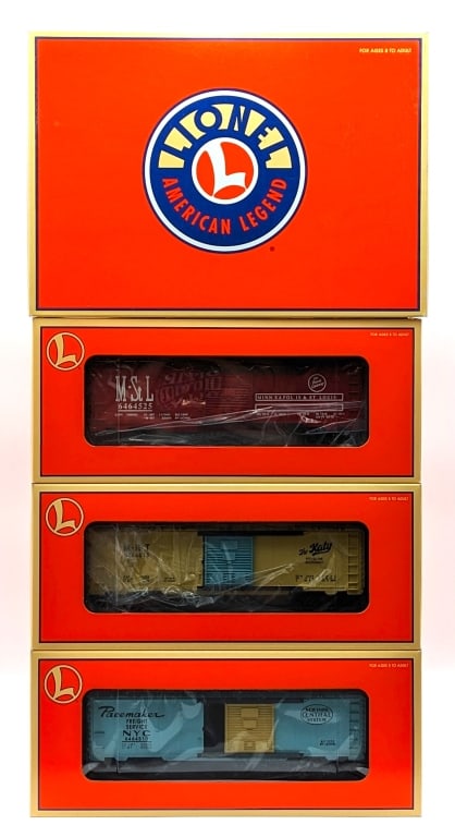Lionel Asst. 6464 Series Vlll Set No. 6-29267: Lionel O-Gauge Asst. 6464 Series Vlll. The set is in good condition in the box. The outer box has some wear from storage. Set No. 6-29267.