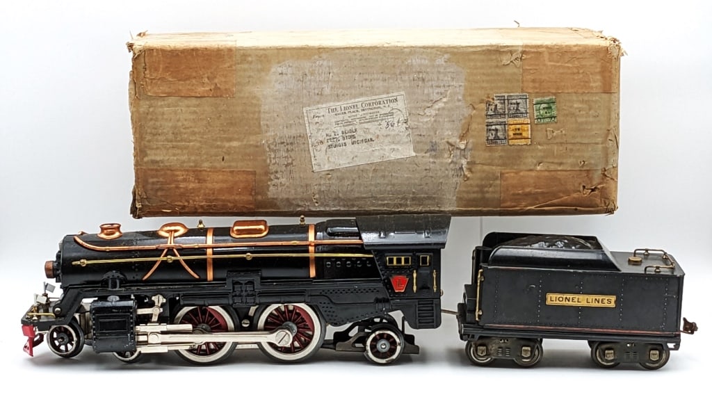Lionel Standard Gauge 392E Loco & Tender (1 of 18)
