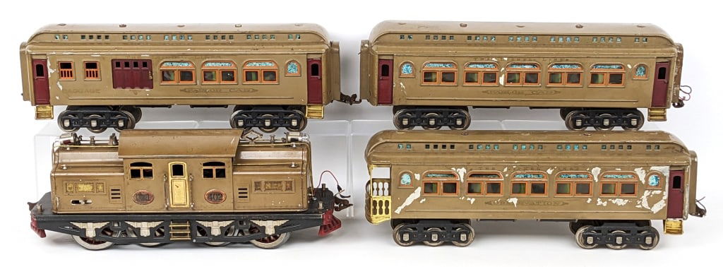 Lionel Standard Gauge 402 Engine & Passenger Cars (1 of 20)