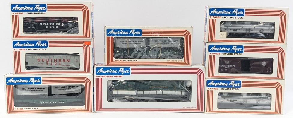 American Flyer Southern GP-9 Diesel w/ Cars (1 of 12)