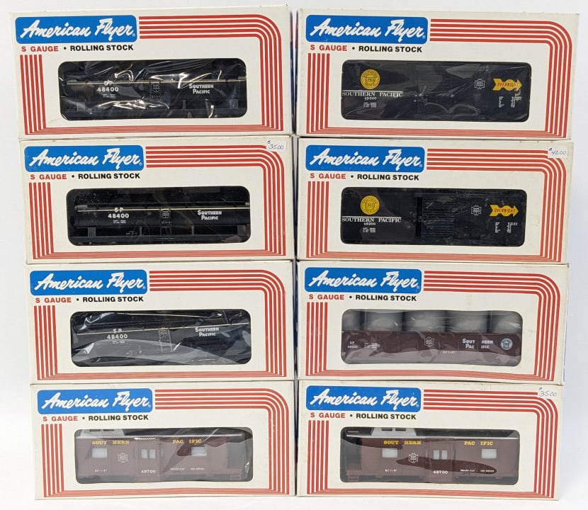 (8) American Flyer Southern Pacific Cars (1 of 11)