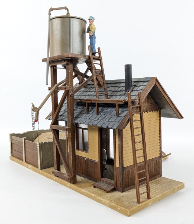 Pola G Scale Sand Depot Building (1 of 6)