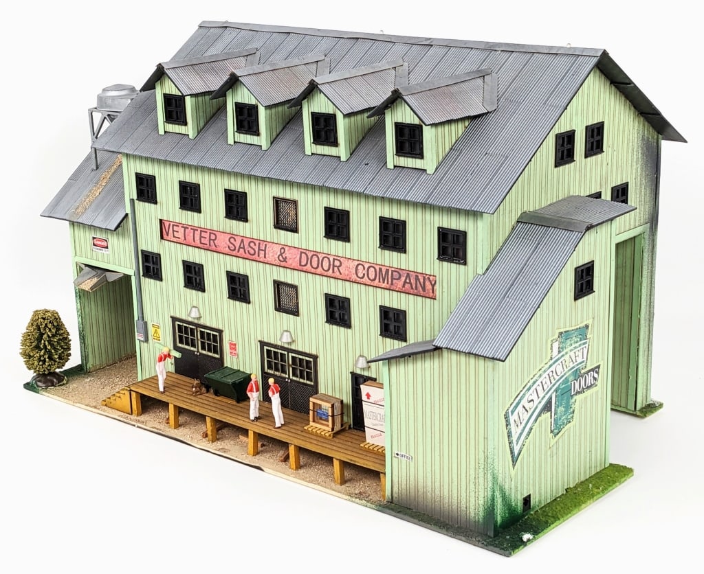 Menards O Scale Vetter Sash & Door Co. Building (1 of 7)
