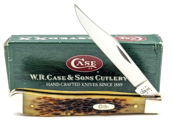 2002 Case XX Antique Bone Trapper Jack Knife w Box: 2002 Case XX Antique Bone Trapper Jack Knife 61048 w/ Box. Knife is in like new condition. Overall measures 4-1/8in when closed.