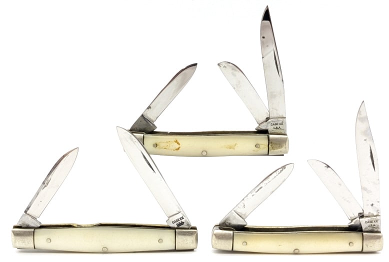 1970, 71, & 74 Case XX Pearl Pen Knives: 1970, 71, & 74 Case XX Pearl Pen Knives. Knives are in aged condition with finish wear and scratches on the bolsters and handles, and have mostly polished blades. Largest overall measures 2-7/8in when