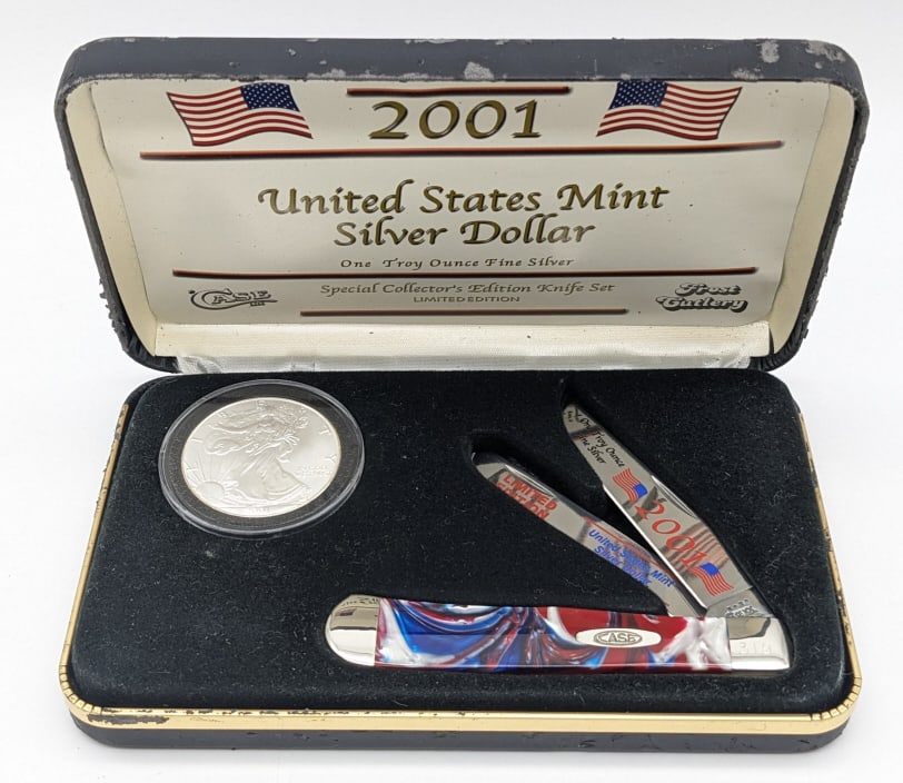 2001 Case XX Ltd US Silver Dollar Kirinite Trapper Knife (1 of 5)