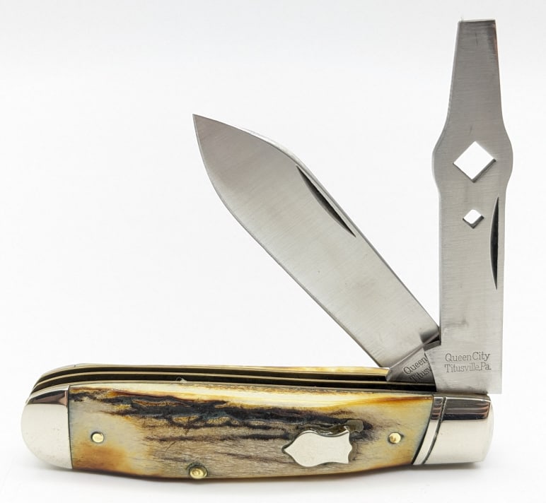 Queen City Stag Handle Skate Key Jack Knife (1 of 4)