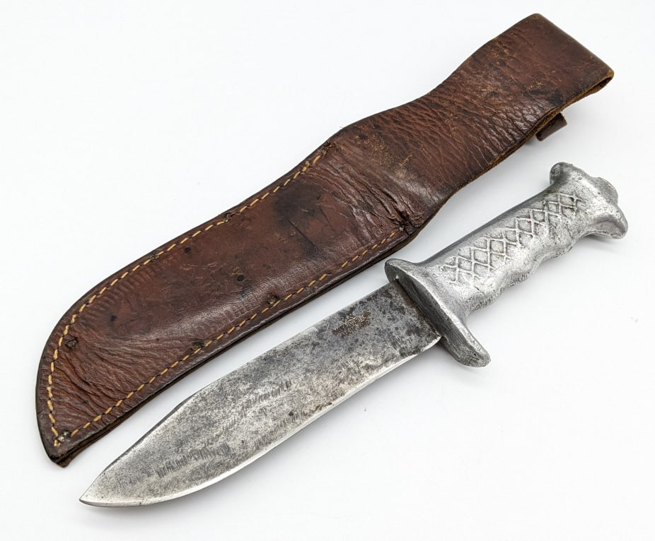WWII New Zealand Aluminum Handle Fighting Knife (1 of 6)