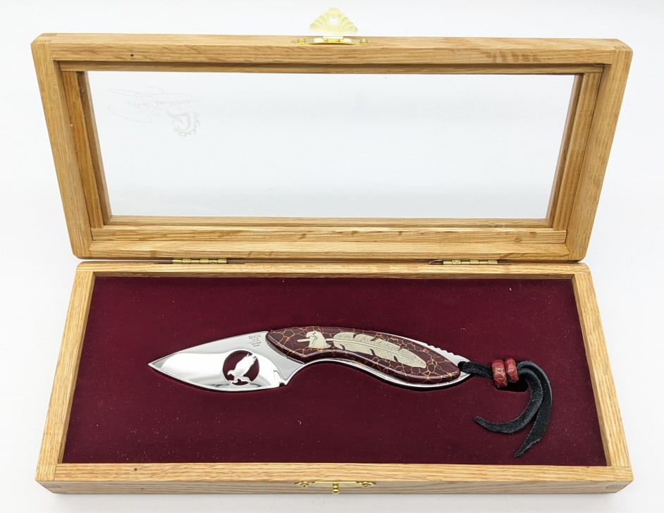 Ltd Buck 193 David Yellowhorse Custom Shop Knife w/ Case (1 of 6)