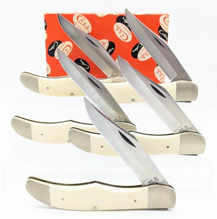 Unfinished Box of 1979 Case XX Moby Dick Hunter Knives: Unfinished Box of 1979 Case XX Moby Dick Folding Hunters W165. Seems these knives are the same pattern used to make the Moby Dick Knives but were never completed.? ?Knives have a light X stamped in th