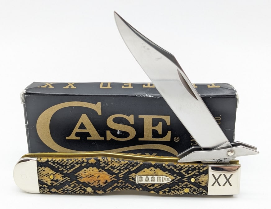 2022 Case XX Snake Diamondback Cheetah Knife w/ Box: 2022 Case XX Diamondback Bone Cheetah 6111 1/2 w/ Box. Knife features a bullet shield, XX stamped upper front bolster, and is in new condition. Overall measures 4-3/8in when closed. Ref #: 2356