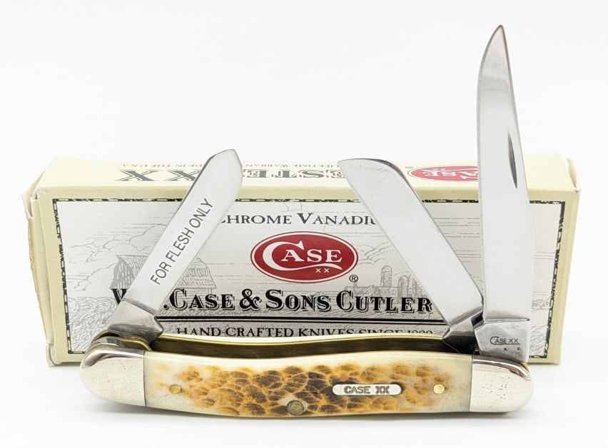 2008 Case XX Amber Bone Etched Stockman Knife 6318 w/ Box: 2008 Case XX Amber Bone Stockman 6318 w/ Box. Knife is in very nice condition with light wear from handling. Overall measures 3-5/8in when closed. Ref #: 2389