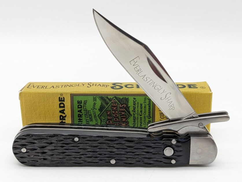 Schrade Cut Co. Collectors Society Folding Knife (1 of 4)