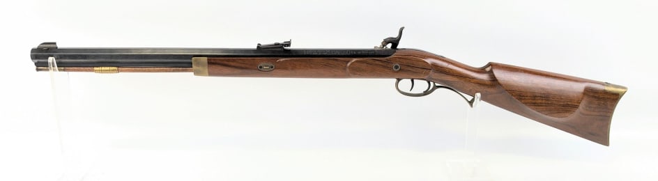 Investarm .50 Cal Blackpowder Muzzleloader Rifle: Investarm .50 Cal Blackpowder Muzzleloader Rifle. Features a 23in octagon barrel, adjustable rear sight, blued finish barrel, color case hardened and engraved locking plate, and smooth wood stock. Rif