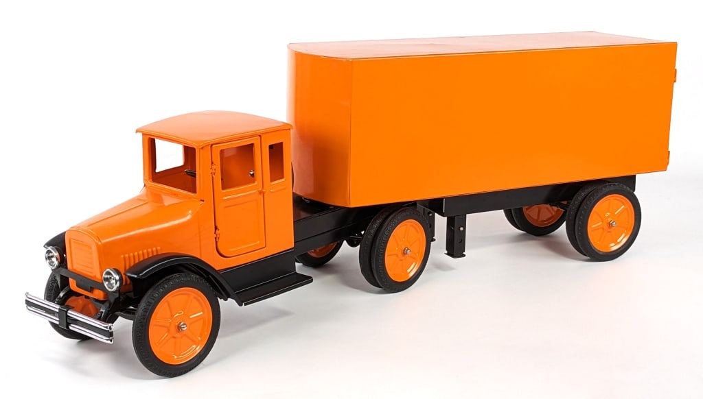 Old Time Toys Large Scale Truck & Trailer (1 of 17)