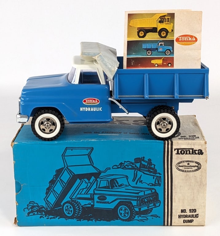 NOS Tonka No. 520 Hydraulic Dump Truck w/ Box (1 of 18)