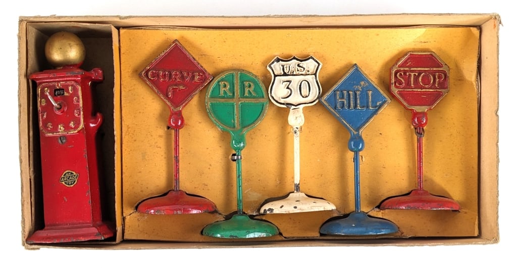 Boxed Arcade No. 331 Traffic Assortment (1 of 14)