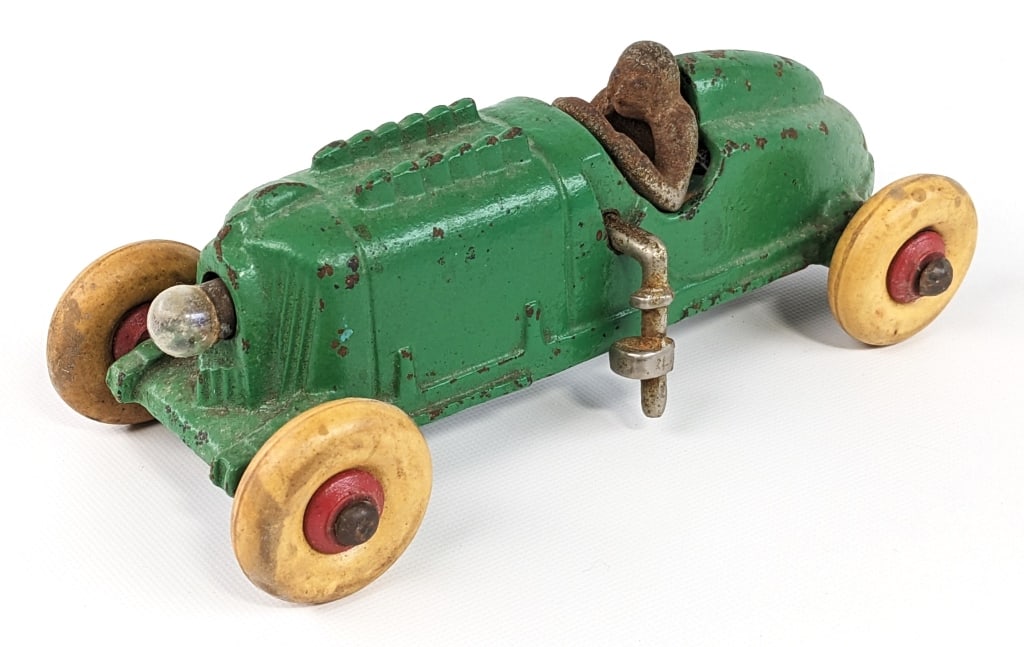 Hubley Cast Iron Racer w/ Headlight (1 of 10)