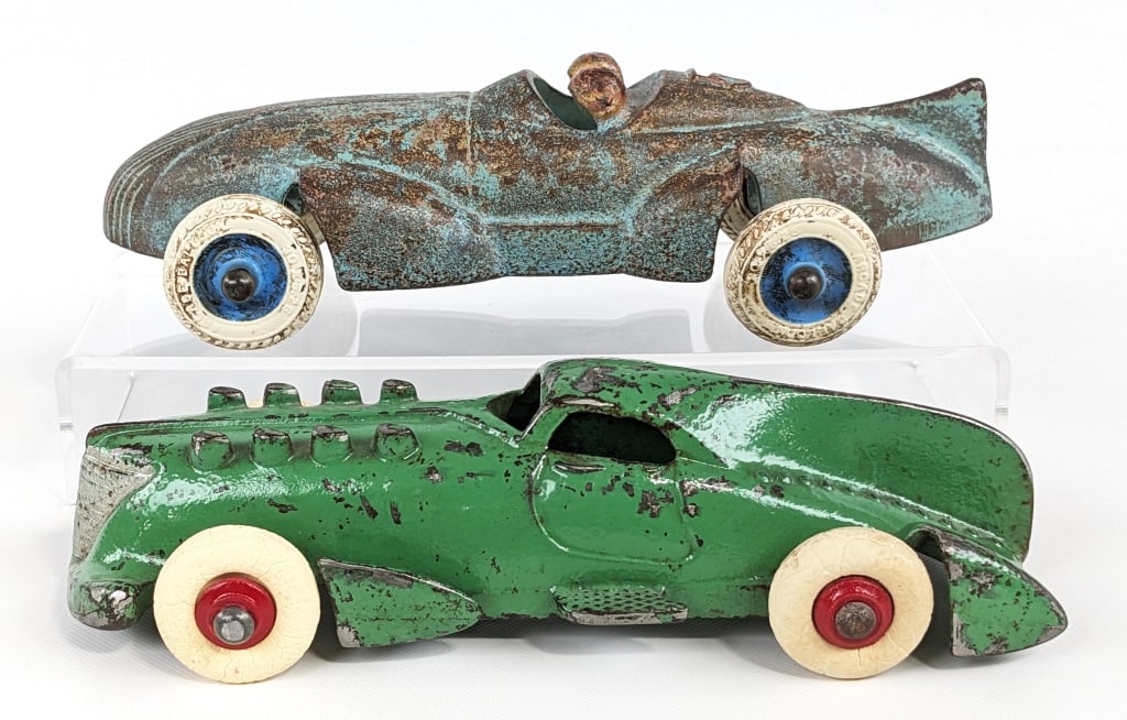 Arcade 2-Man Racer & Hubley Futuristic Racer (1 of 13)