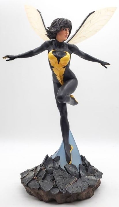 Sideshow Collectibles "The Wasp" Marvel Statue (1 of 8)