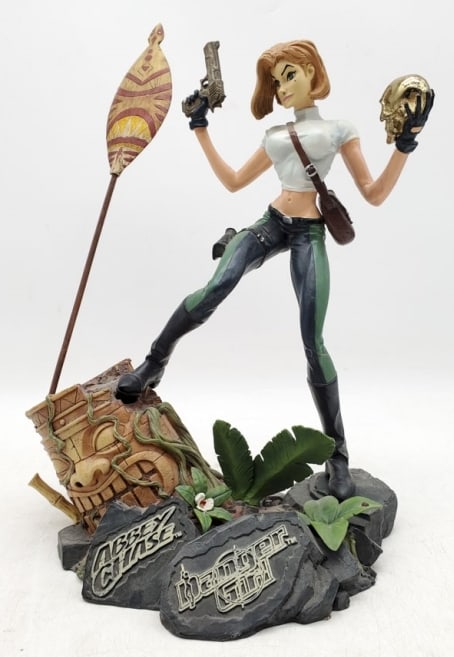 Previews Exclusive "Abbey Chase" Statue: Danger Girl limited edition statue #1418/3000. Sculpted by Sam Greenwell and designed by J. Scott Campbell. Statue appears to be good condition with no breaks or chips. No box. Statue height 12"