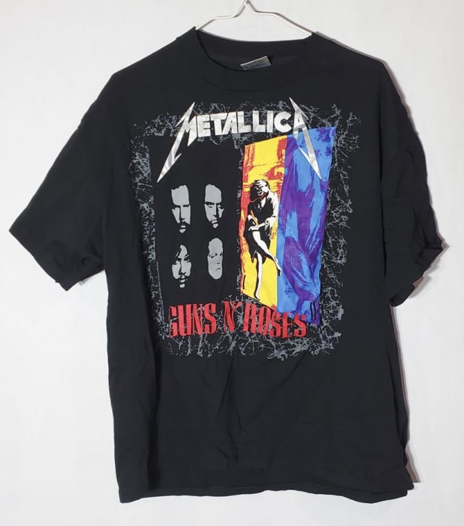 Vintage Metallica/Guns N Roses Tour Band Shirt: Metallica/ Guns N Roses/ Faith No More Tour Brouckum XL T-Shirt. Shirt collar is double stitched and sleeves are single stich. Shirt appears to be in overall good condition.