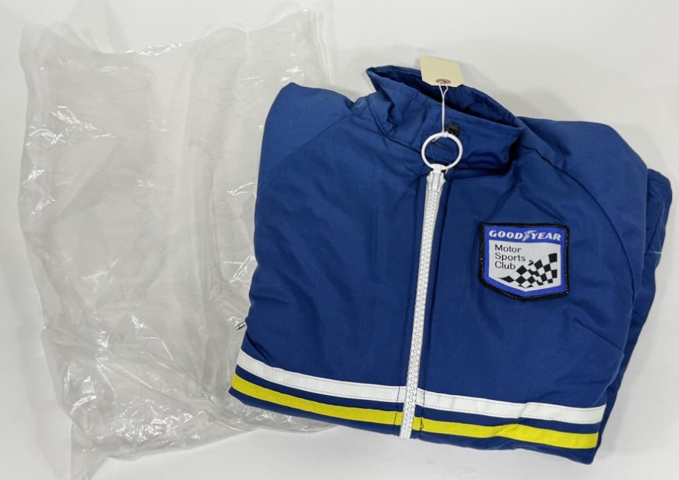 Unser's Goodyear Motor Sports Club Jacket Size M (1 of 6)