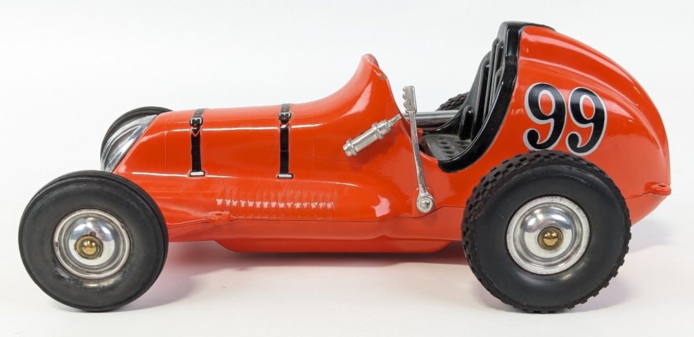 Restored Roy Cox Thimble Drome Tether Car (1 of 6)