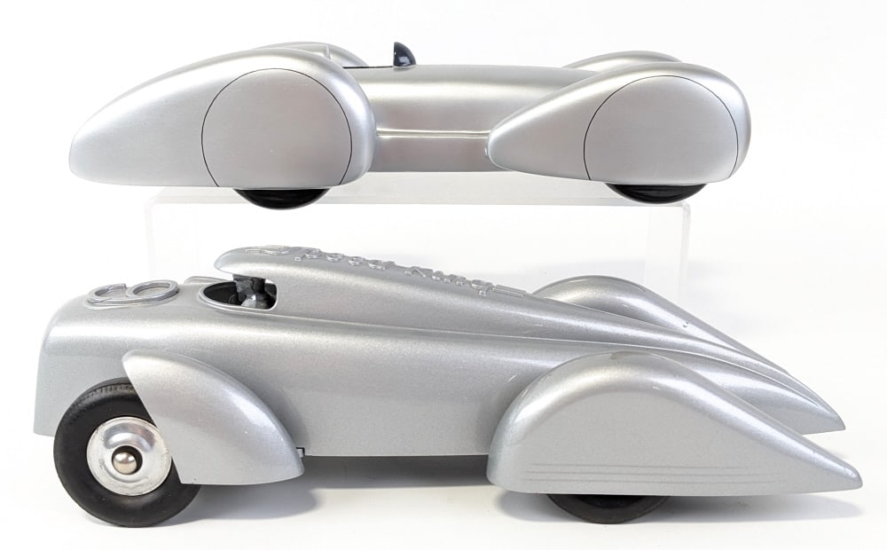 Renwal Speed King & Streamline Futuristic Cars (1 of 11)