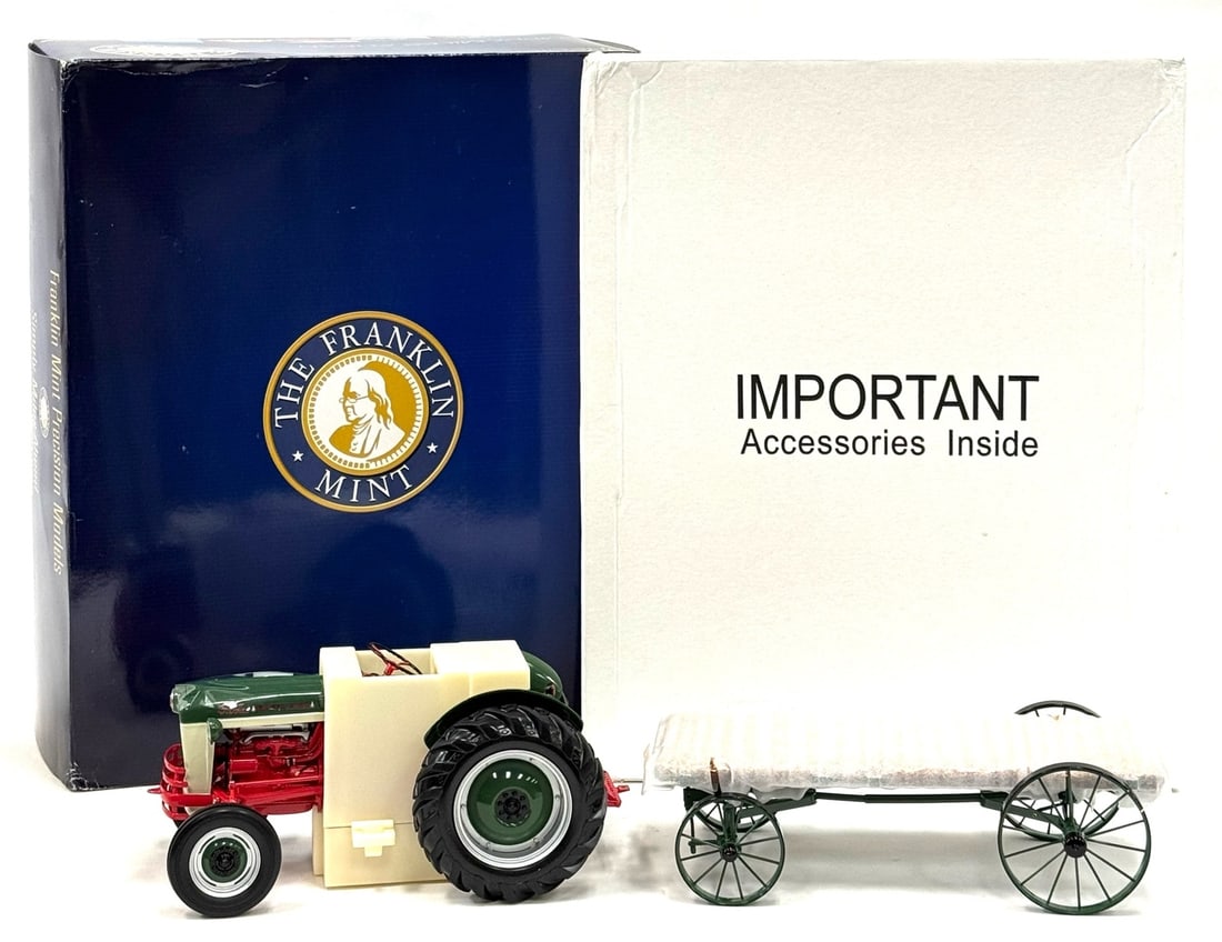 1:12 Franklin Mint Precision Models 1953 Ford Jubilee Holiday Tractor & Wagon: 1:12 Franklin Mint Precision Models 1953 Ford Jubilee Holiday Tractor & Wagon in Original Box.? 2004 Mfg. Date The First-Ever Franklin Mint Holiday Tractor.?? ?A nostalgic pairing of two impressive mo