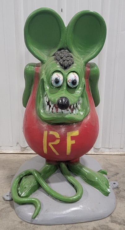 Cast Aluminum Painted "Rat Fink" Statue: Made in Mexico cast aluminum "Rat Fink" statue. The statue is quality made with nice detail. Measures approximately 36" tall x 24" across x 20-1/2" deep.