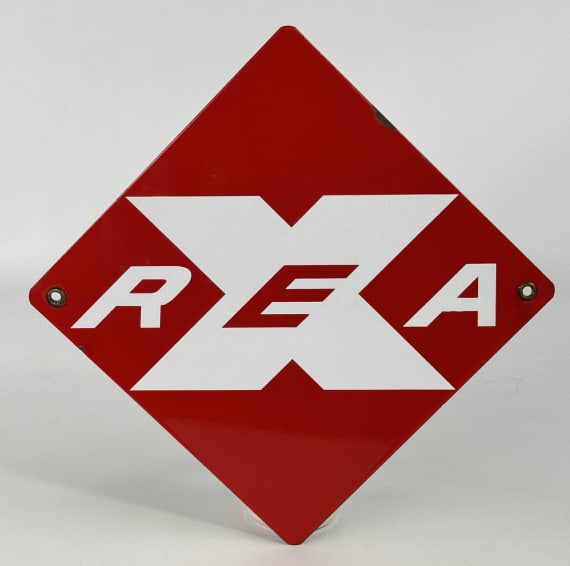 Vintage SSP Railway Express Agency Sign: Vintage single sided porcelain Railway Express advertising sign. Appears to be in very nice condition with some light porcelain loss on edges and wear from use and age. It measures approximately 16-1/
