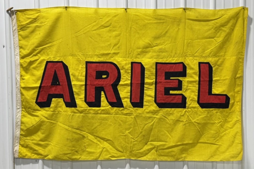 6ft Vintage Ariel Motorcycles Cloth Banner / Flag (1 of 12)