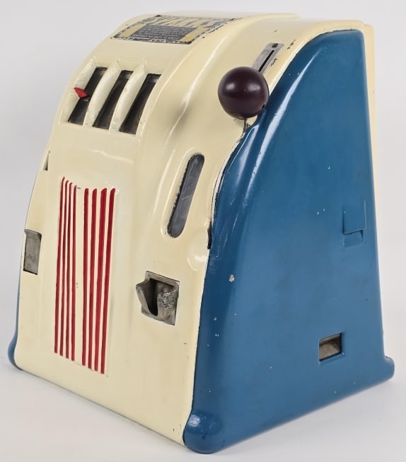 1940's 5 Cent Groetchen Sparks Trade Stimulator (1 of 7)