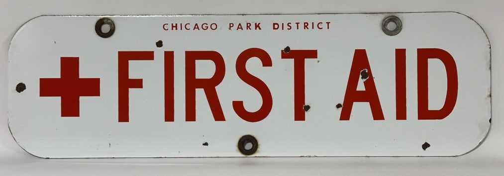 Vintage SSP Chicago Park District First Aid Sign (1 of 4)