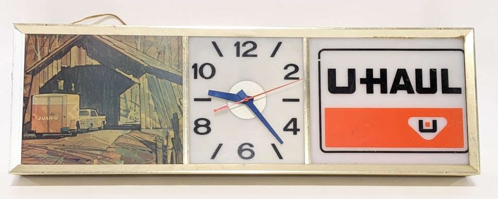 Vintage U-Haul Lighted Advertising Clock (1 of 6)
