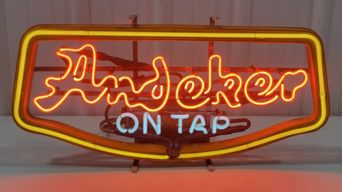 Vintage Schlitz On Tap Flashing Neon Beer Sign
