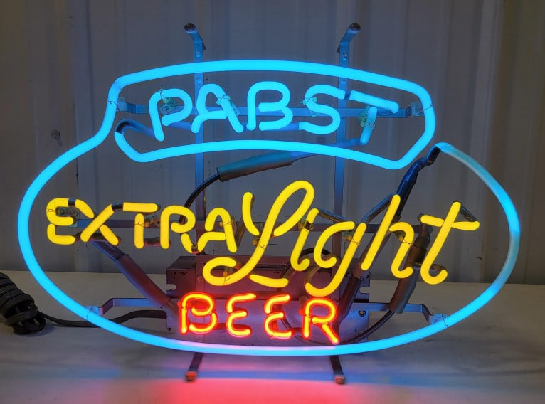 Vintage Pabst Beer Neon Sign Vintage Pabst Beer Neon Sign