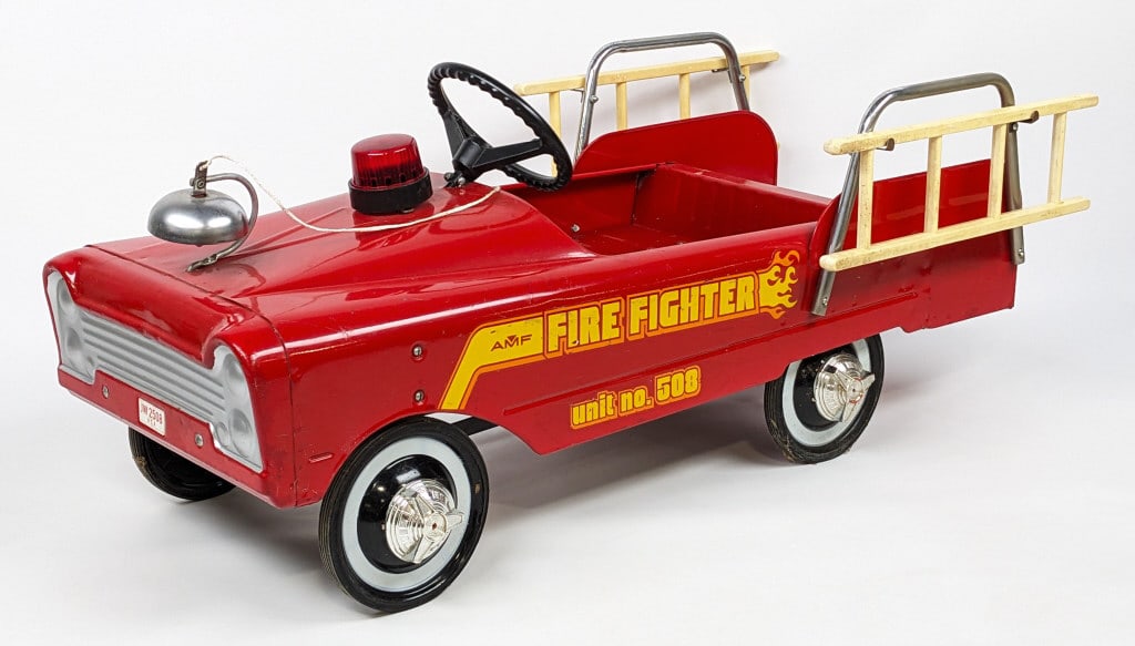 AMF Fire Fighter Unit No. 508 Pedal Car (1 of 11)