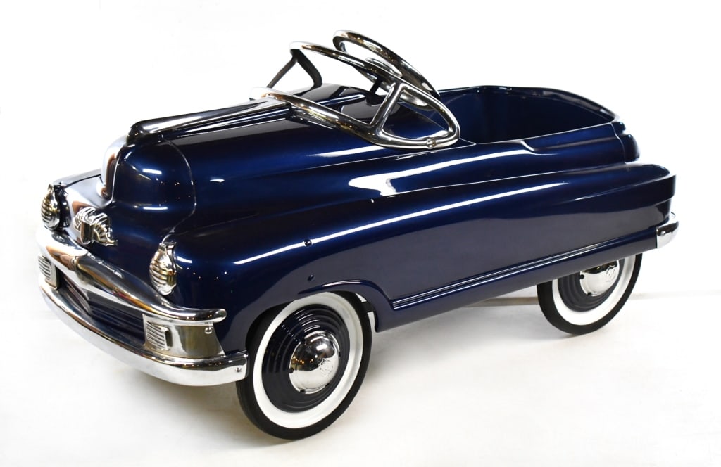 Restored Murray Buick Pedal Car (1 of 9)