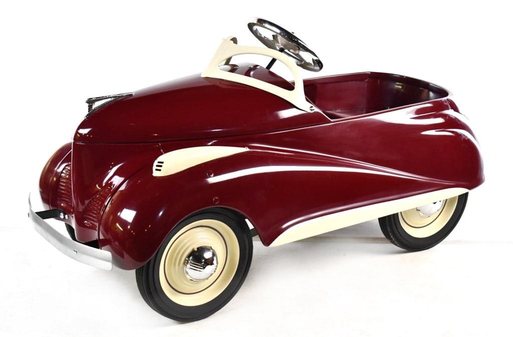 Custom Steelcraft Lincoln Zephyr Pedal Car (1 of 8)