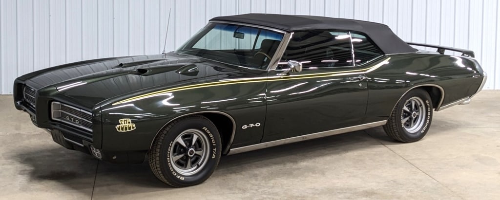 1969 Pontiac GTO Convertible (1 of 20)