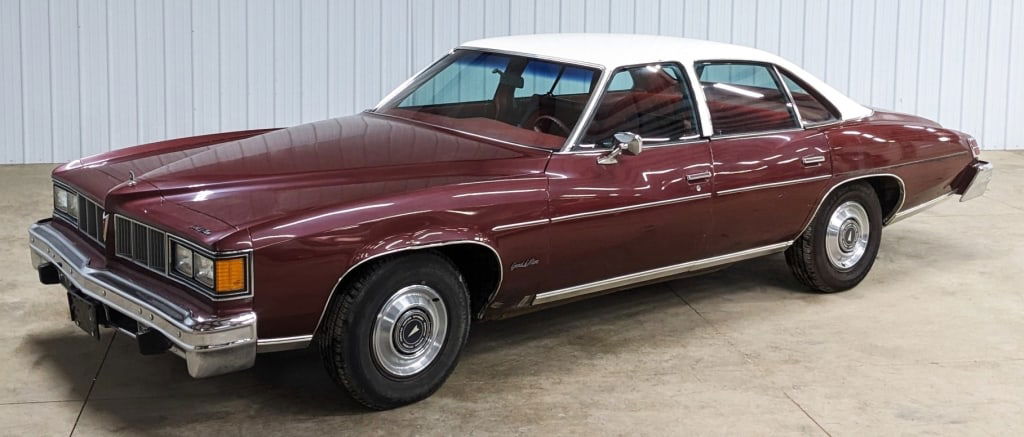 1976 Pontiac Grand Le Mans - 5K Miles! (1 of 20)