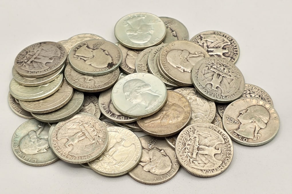 $10 Face Value Of 90% Silver Washington Quarters (1 of 2)