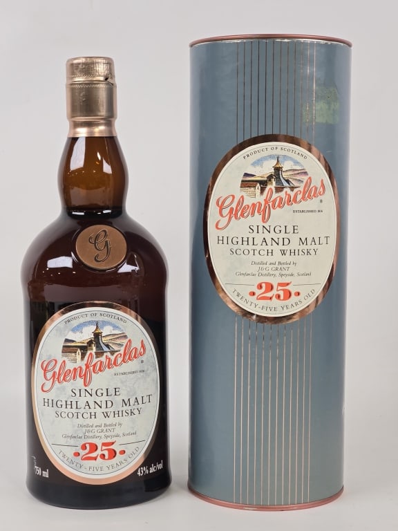 Glenfarclas 25 Year Single Malt Scotch Whisky: Unopened 750ml bottle in the original box. Single Highland Malt.