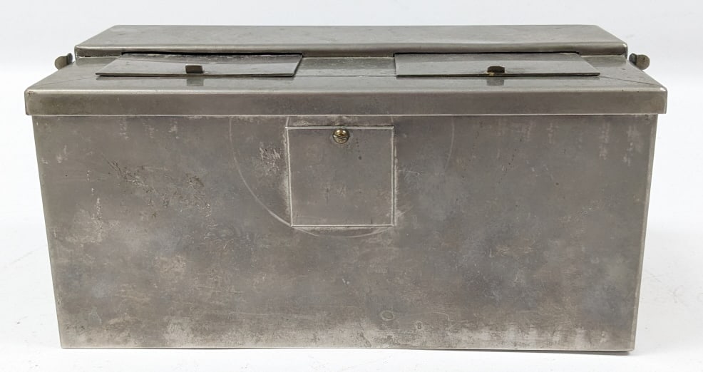 Vintage Salesman Sample Ice Cream Freezer (1 of 7)